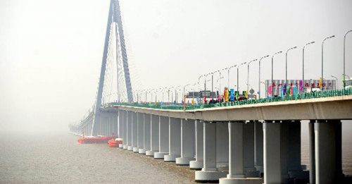 杭州湾将建造 世界最长高铁跨海大桥