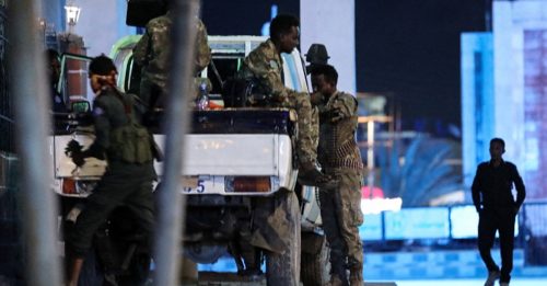 索马里首都酒店 遭武装分子袭击 8死