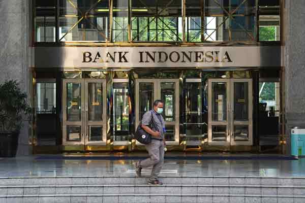 Indonesia,raises,interest rates