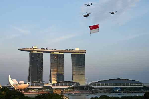 经济学家预计，新加坡不太可能陷入技术性衰退。