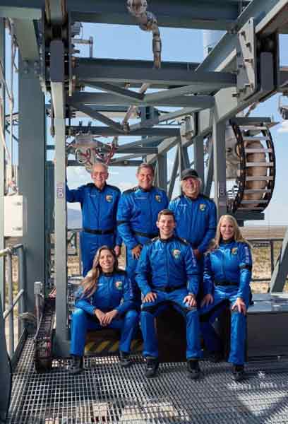 亚马逊创办人贝佐斯成立的航天公司蓝色起源，周四再送6名乘客上太空，包含首位登上太空的埃及和葡萄牙旅客。