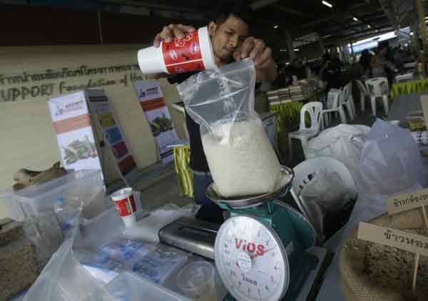泰国和越南决定携手提高米价。
