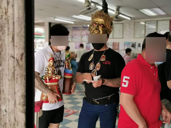 投注站,泰国神像