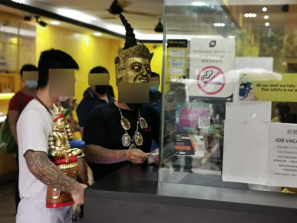 投注站,泰国神像