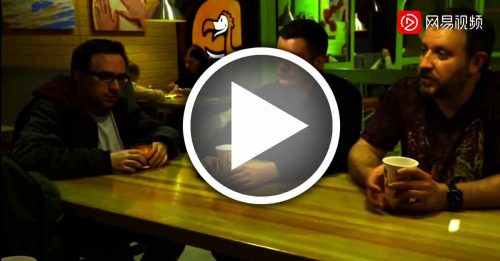 圣彼得堡议员们： “赶普汀下台 我们的目标”