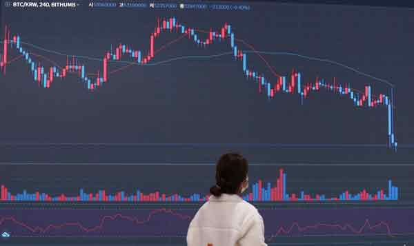 Asian stock,Hang Seng Index,tumbles