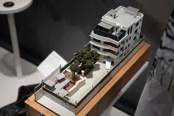 美国狙杀卡伊达组织首脑萨瓦里时所用的建筑模型。（美联社）