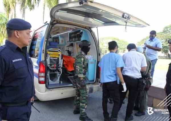 Missing,helicopter,pilot,dies