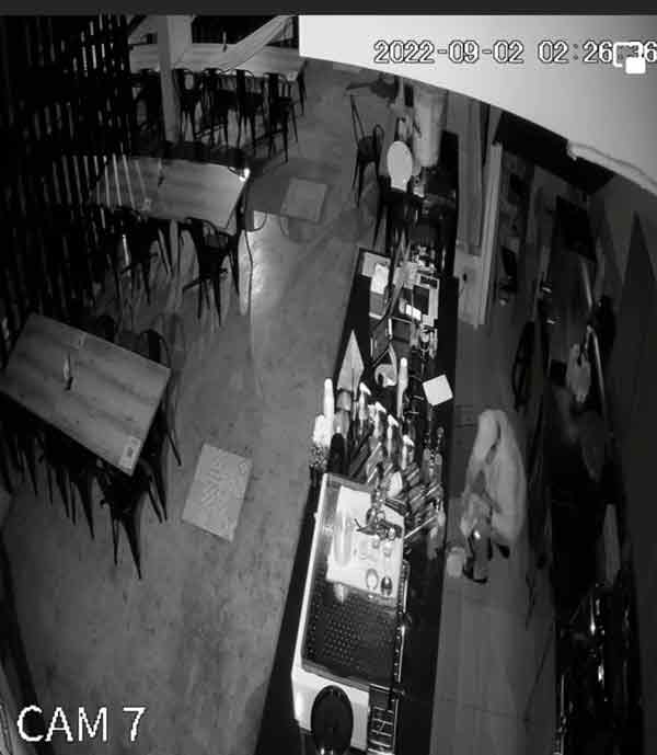 Pizza shop manager,steals money,CCTV