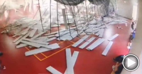 ◤台湾地震◢ 新开幕体育馆 不敌强震 天花板全塌落砸伤民众