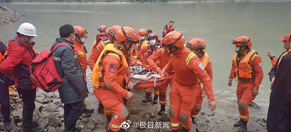 china river 四川 地震
