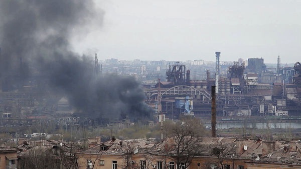乌克兰利沃夫市先前遇袭画面。（美联社）