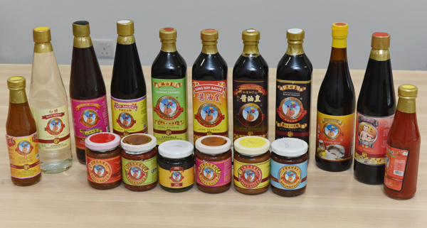 天香酱园酱油产品食用传统工艺制作，属于优质产品。