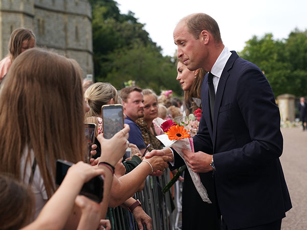 queen UK brother William Harry Prince 英女王驾崩 威廉王子 哈里王子 凯特 梅根