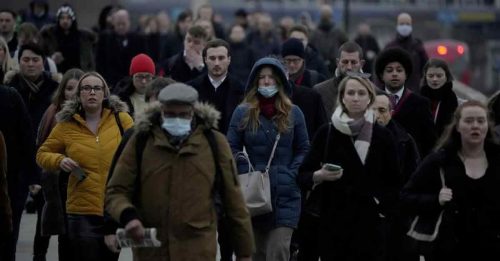 ◤全球大流行◢ 比前一周约增15% 英国单周染疫人数逾200万