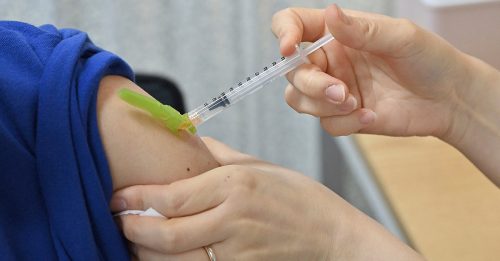 ◤全球大流行◢ 研究：打完新冠疫苗愈不舒服 抗体反应愈强