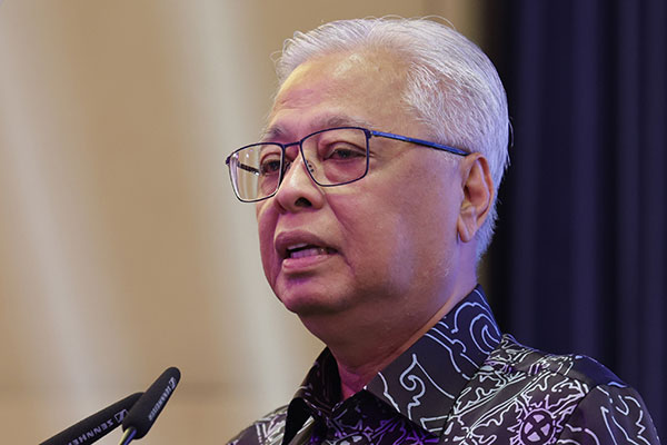 PM malaysia election 首相 解散国会