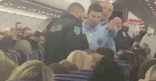 女乘客喝醉登机  攻击机组人员遭请下机 　