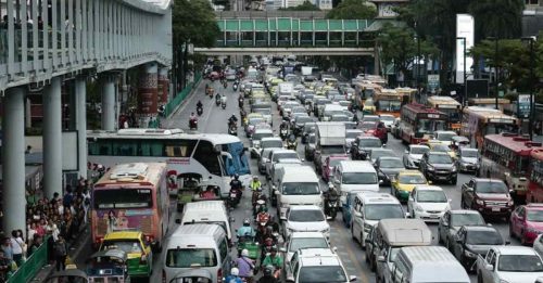 私家车泛滥致污染拥堵  曼谷创建宜居城市 受阻