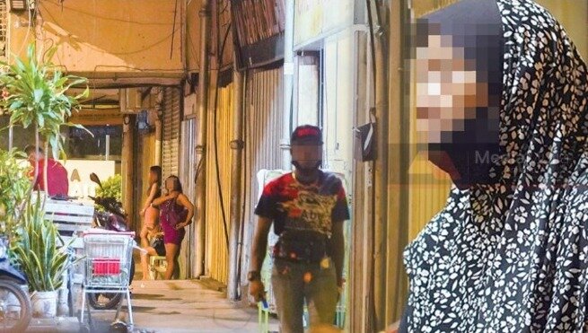 74岁老妇雅日本指出，自己在吉隆坡一带小巷卖淫60年。（图片取自《Kosmo！》）