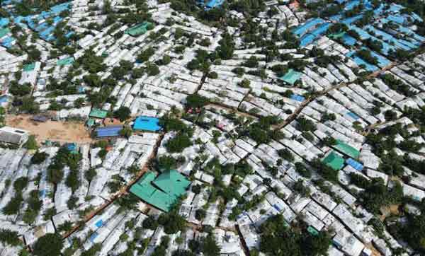 孟加拉边境上最大的库图帕朗难民营。（法新社）