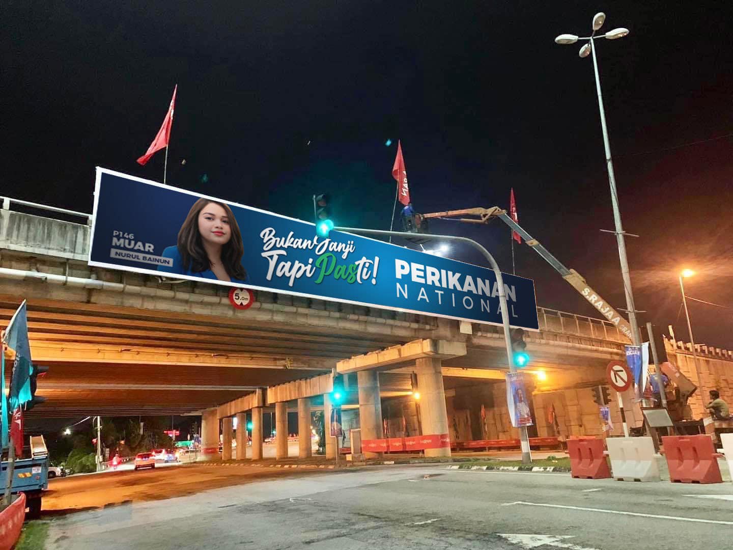 女网红巧妙地把Perikatan改为Perikanan，并宣称本身为麻坡国席候选人，成功引起热议。