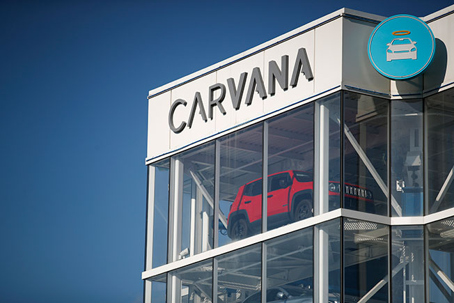 Carvana周三股价暴跌逾40%。