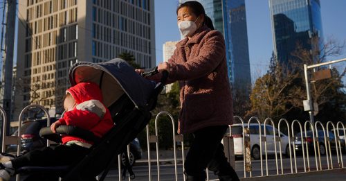 ◤全球大流行◢ 中国疫情最困难时期 新华社：已经走过