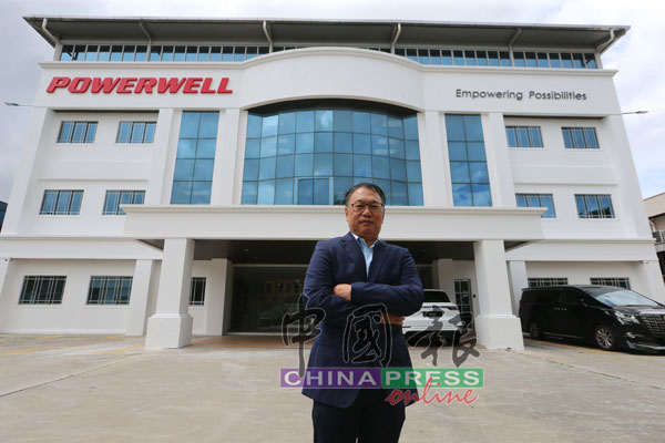 谭健威放眼明年扩充印尼的业务，扩大东南亚版图；图为Powerwell控股位于雪州莎阿南的厂房。