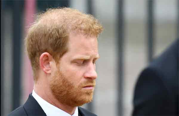 哈里王子回忆录料将曝光更多英国王室内幕。