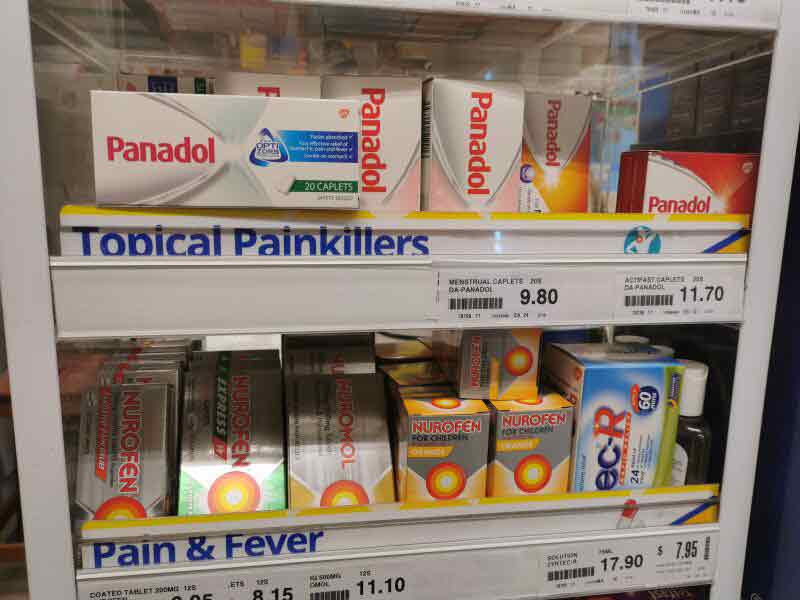 每名顾客购买普拿疼或Nurofen药品，总数是不能超过四盒。 ）