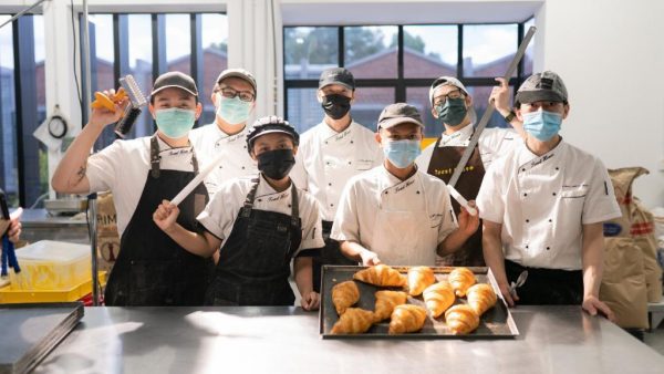 Anson与团队在芙蓉创立烘培坊 Seremban Toast House 