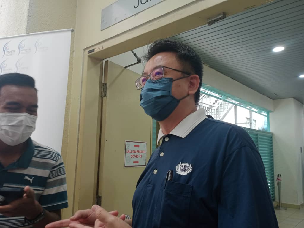 陈志伟指出，部分家属至今仍抱有希望。