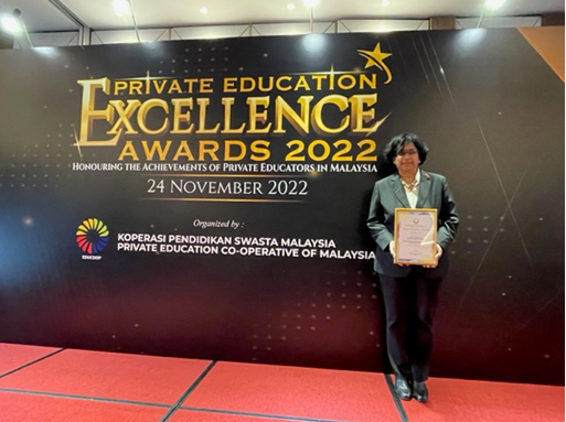 副教授Geetha Subramaniam博士获得大学组“国家杰出教育家奖”。