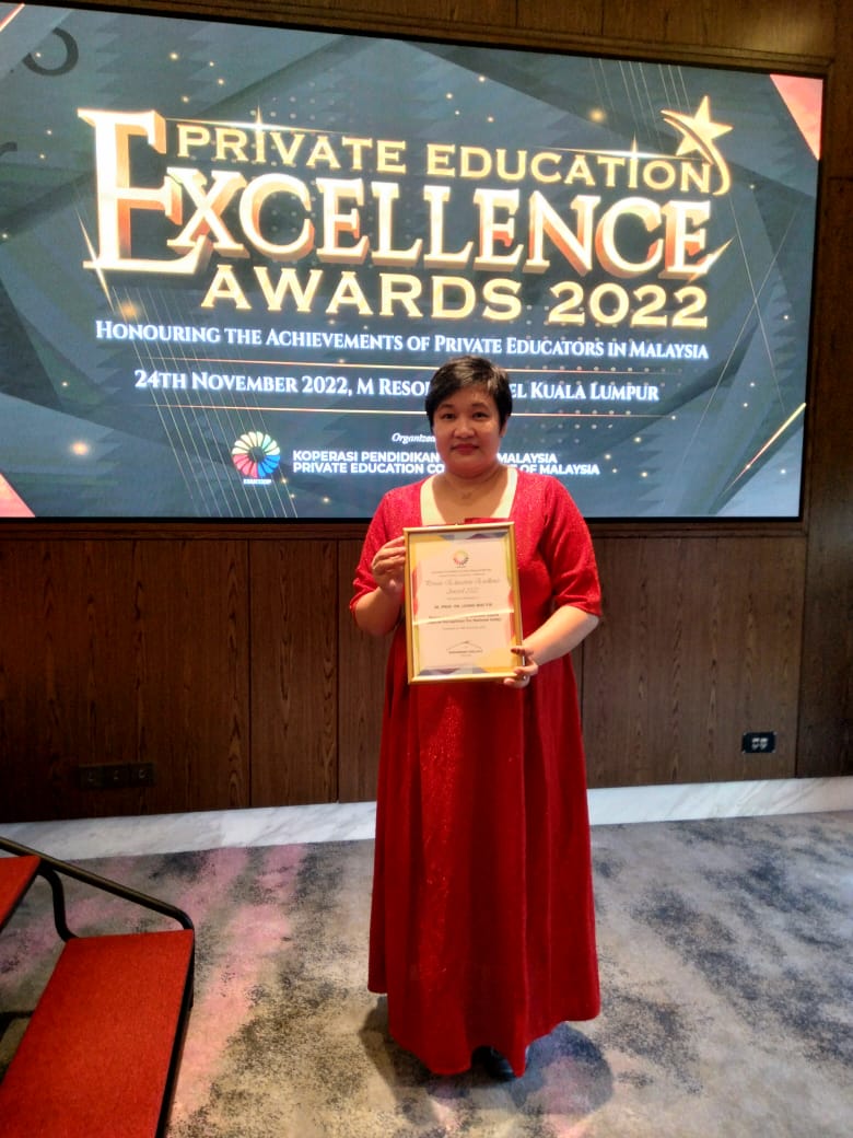 梁慧仪教授获得大学类别的“特别表彰——国家团结奖”。