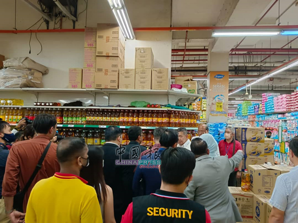 Ministers,punch,work