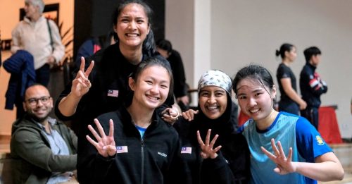 ◤世界壁球女团赛◢横扫香港快意复仇  大马4强硬碰埃及