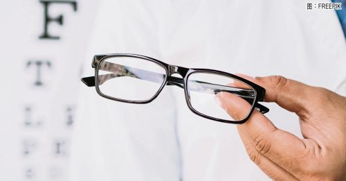 ◤健康百科◢老花眼年轻化 自购眼镜潜藏危险