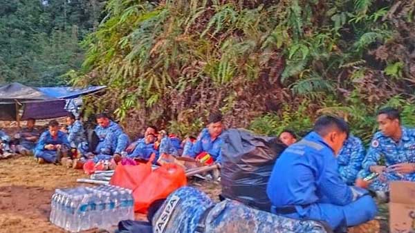 family 峇冬加里 露营地 土崩 Batang Kali