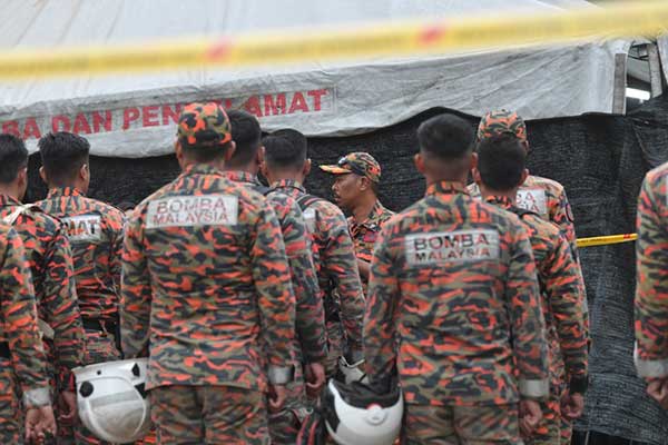 family 峇冬加里 露营地 土崩 Batang Kali