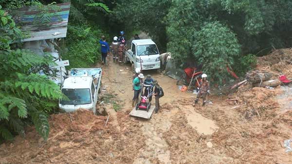 family 峇冬加里 露营地 土崩 Batang Kali