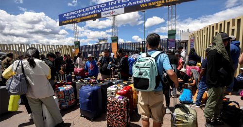 秘鲁示威关闭马丘比丘 400游客受困