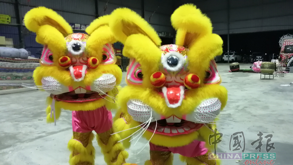 舞兔也是中华民间传统表演艺术之一，但由于生肖轮回，舞兔12年才得以舞一回。