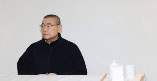 刘銮雄罕谈娱圈旧爱   爆姐妹花诈骗巨款