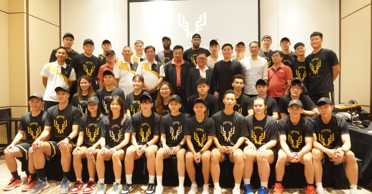 森美兰金群利俱乐部推介“金鹿”新标志,2023年开启全新的挑战。(李志强摄)