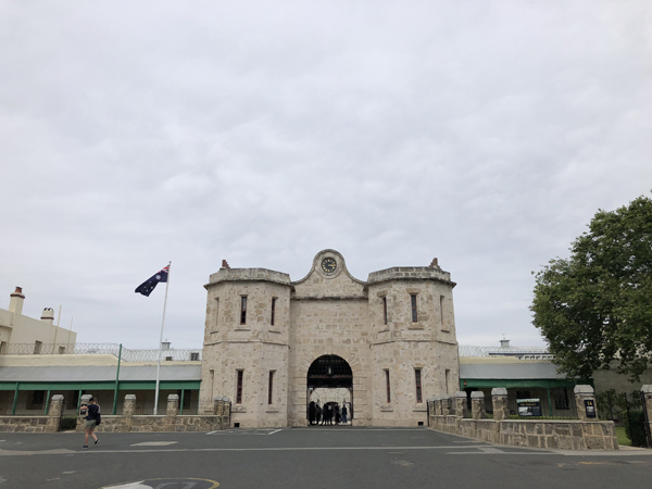 费里曼特尔监狱外观如城堡。