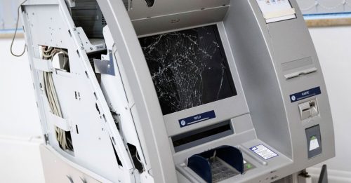 涉炸毁德ATM盗2417万现钞 荷兰拘捕9人