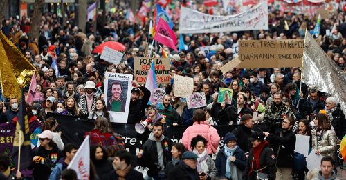 法国反退休金改革示威再起  机场人员罢工  航班大乱