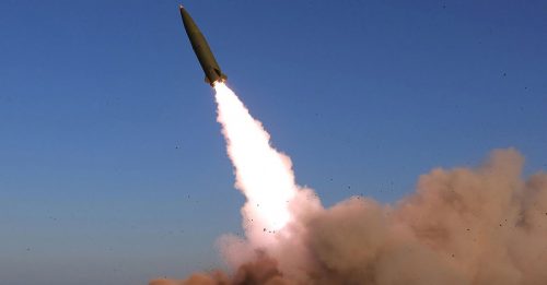 朝鲜发射不明弹道导弹！