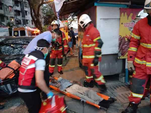 住家清晨失火 老翁仓皇逃命